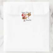 80 is mooie t-shirts en cadeautjes ronde sticker (Tas)