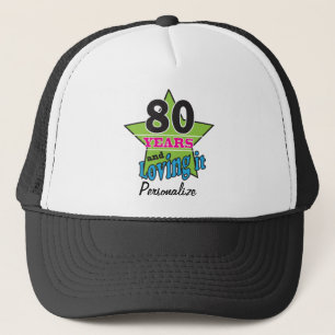 80 jaar en liefhebbend   80e verjaardag   DIY-naam Trucker Pet
