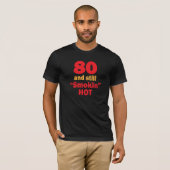 80 jaar oud en nog steeds roken warm t-shirt (Voorkant volledig)