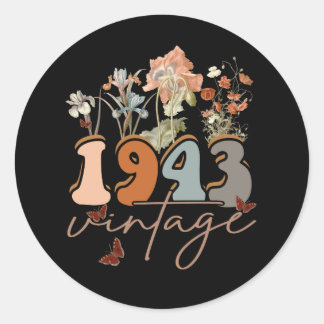 80 jaar oud T-shirt 1943 80e verjaardag Ronde Sticker