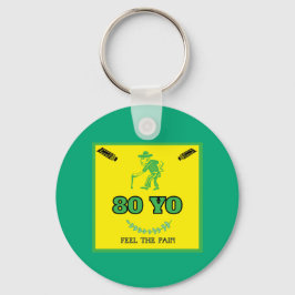 80 jaar oud voelt de pijn sleutelhanger