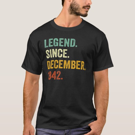 80 jaar oude 80e verjaardag Legende sinds december T-shirt (Voorkant)