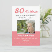 80e Surprise Birthday Party Photo Invitation Kaart (Staand voorkant)