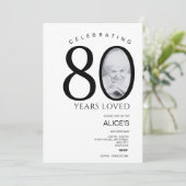 80e verjaardag met foto in nummer, zwart en wit kaart (Staand voorkant)