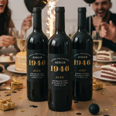 80e Verjaardag Naam 1946 Zwart Goud Elegant Chic Wijn Etiket