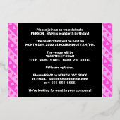 80e verjaardag — vuurroze harten en strips folie uitnodiging (Achterkant)