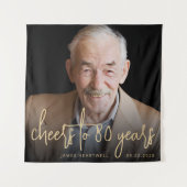80e Verjaardagsfeest Foto Gouden Script Proost Wandkleed (Voorkant)