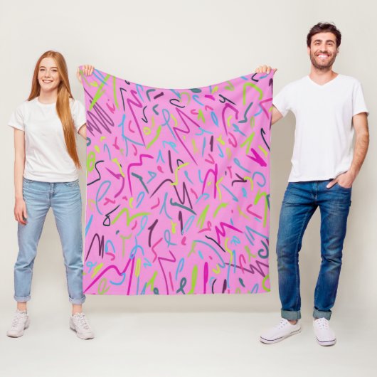 80s afdrukken in roze fleece deken (In situ)