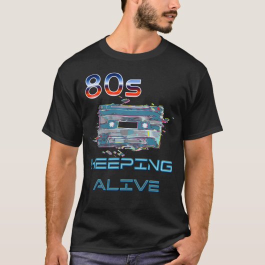 80's cassette keeping alive t-shirt (Voorkant)