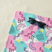 80's Memphis Active Pink Light Turquoise Strandlaken (In situ)