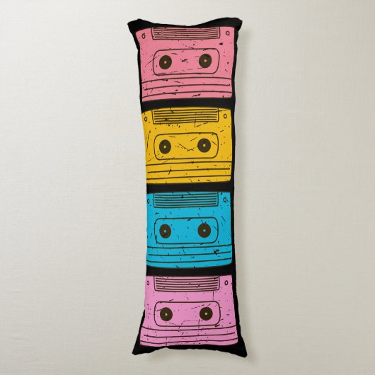 80s Retro Cassette Mix Tape  Tech Nostalgie Lichaamskussen (Voorkant Verticaal)