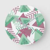 80s Vers Abstract | Roze en Groen Vormenpatroon Ronde Klok (Voorkant)