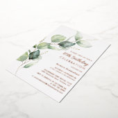 80th Birthday Eucalyptus Script Party Folie Uitnodiging (Gedraaid)