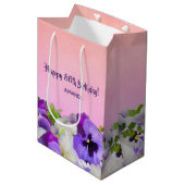 80th Birthday roze paarse florals monogram naam Medium Cadeauzakje (Voorkant Gekanteld)