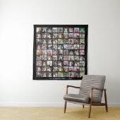 81 Square Photo Collage Grid met tekst - zwart Wandkleed (In situ)