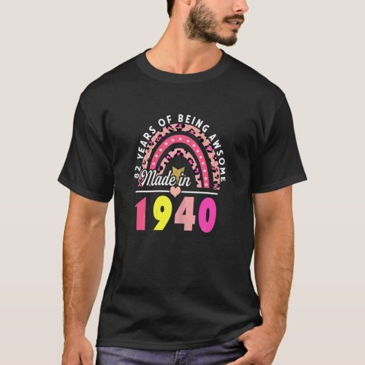 82 jaar Geweldige regenboog van luipaard 8 T-shirt (Voorkant)