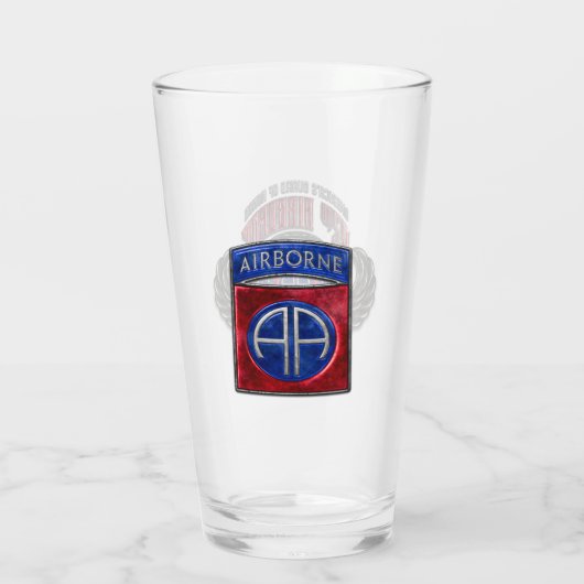 82e Airborne 16 oz pint glas (Achterkant)