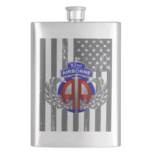 82e Airborne Divisie Dagger Ontwerp Vlag Flacon