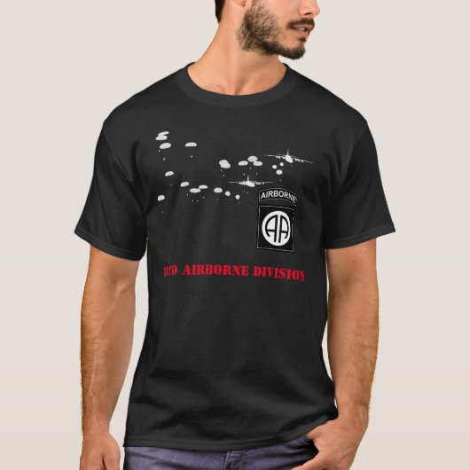 82e Airborne Division Black T-shirt (Voorkant)