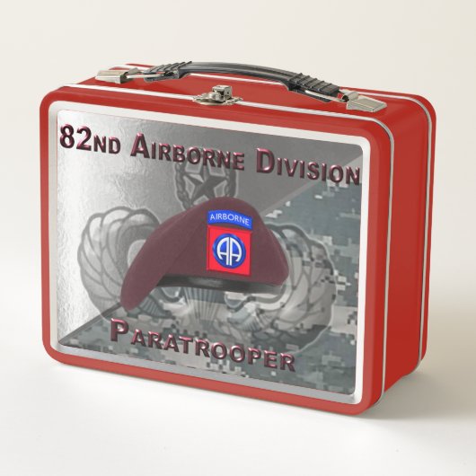82e Airborne Division Paratrooper (Voorkant)