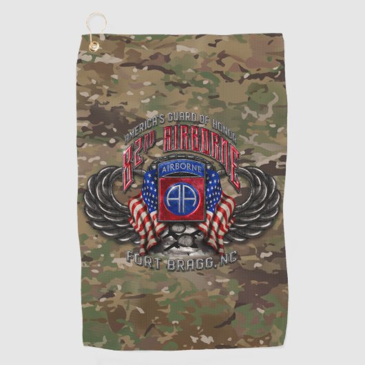 82e Airborne Fort Bragg Camo Golfhanddoek (Voorkant)