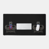 82e Airborne Jumpmaster Black Desk Mat (Keyboard & Muis)