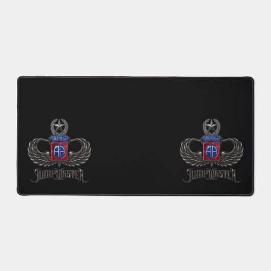 82e Airborne Jumpmaster Black Desk Mat (Voorkant)