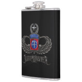 82e Airborne Jumpmaster Vinyl Verpakte Flask Heupfles (Links)