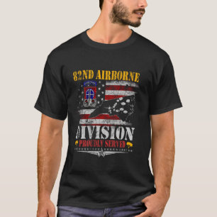 82e Airborne Veteran Paratrooper trots T-shirt