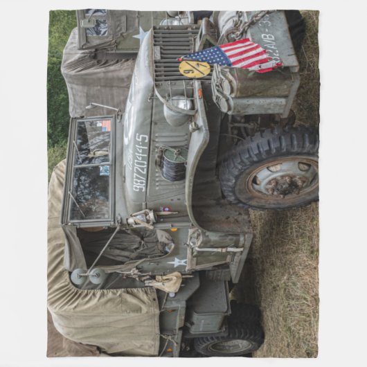 82e AIRBORNE WW II TRUCK Fleece Deken (Voorkant)