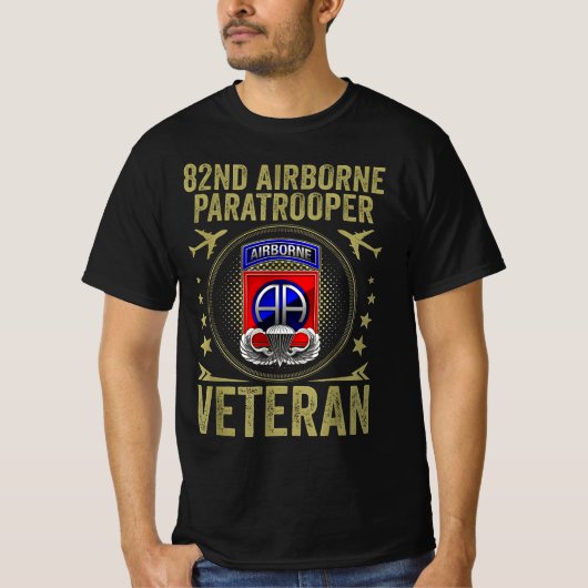 82e basis in de lucht t-shirt (Voorkant)
