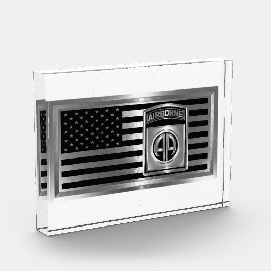 82e divisie Airborne stalen vlag met patch Fotoblokken (Links)