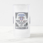 82e luchtdivisie Ontplofbaar omhuld ontwerp Matglas Bierpul (Center)