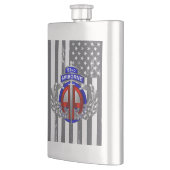 82e Luchtlandingsdivisie Dagger Design Flag Flacon (Links)