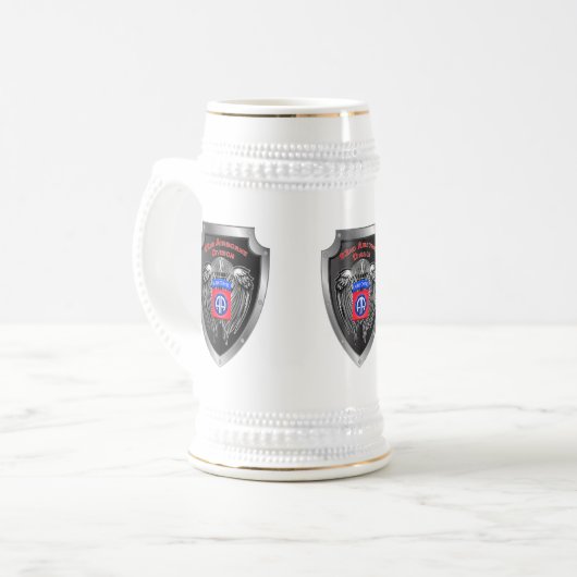 82e Luchtlandingsdivisie Fort Bragg Bierpul (Voorkant links)