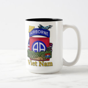 82e luchtlandingsdivisie vietnam vets patch Cup Tweekleurige Koffiemok