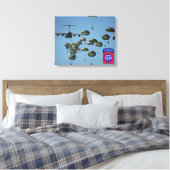 82e luchtlandingsveteranen gewikkeld doek canvas afdruk (Insitu (Slaapkamer))