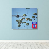 82e luchtlandingsveteranen gewikkeld doek canvas afdruk (Insitu (Houten vloer))