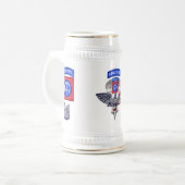 82e luchtverkeersdivisie "De hele weg" Bierpul (Voorkant links)