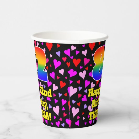 82e verjaardag: Het liefhebbende Kunstpatroon, Reg Papieren Bekers (Rechts)