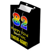 82e verjaardag: Leuk, Vet, Kleurrijk, Regenboog "8 Medium Cadeauzakje (Voorkant Gekanteld)