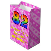 82e verjaardag: Leuke roze harten strepen; Regenbo Medium Cadeauzakje (Achterkant Gekanteld)