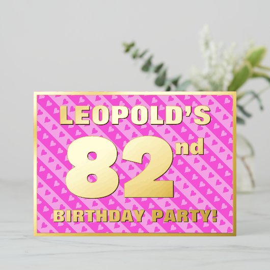 82e verjaardag - vuurroze harten en strips folie uitnodiging (Staand Voorkant)
