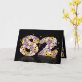 82e verjaardagskaart met bloemen letters kaart (Gele Bloem)
