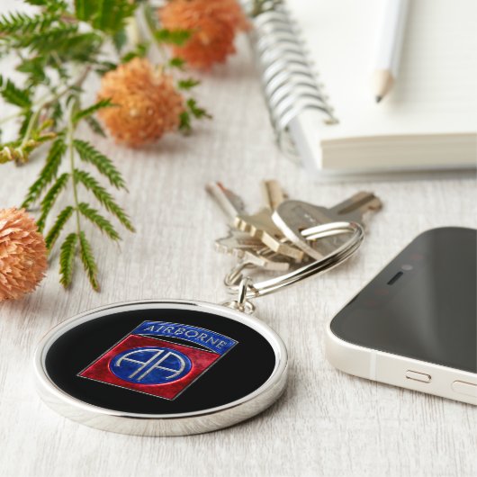 82e vlucht sleutelhanger (Zijkant)