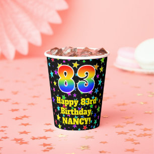 83ste verjaardag: Fun Stars Pattern en Rainbow 83 Papieren Bekers
