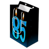 85e Birthday kaarsen Middelgrote Gift Bag Medium Cadeauzakje (Voorkant Gekanteld)