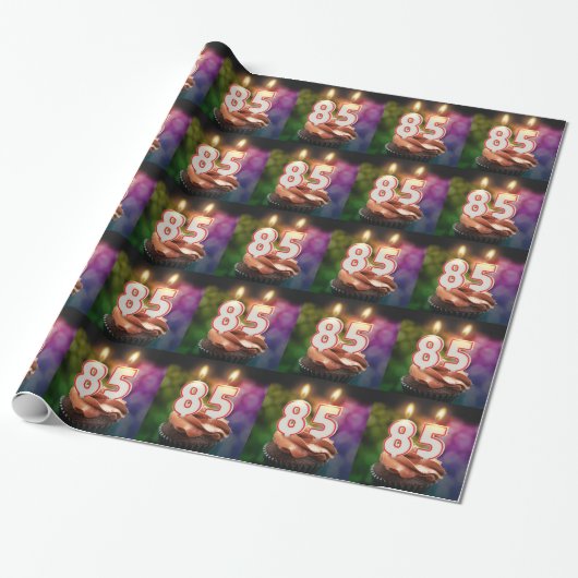 85e verjaardag met kaarsen cadeaupapier (Uitgerold)