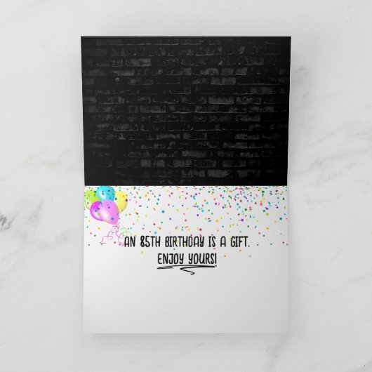 85e verjaardag Neon Sign On Brick Wall Kaart (Binnen)