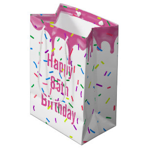 85e verjaardag Sprinkels Op Roze Icing  Medium Cadeauzakje